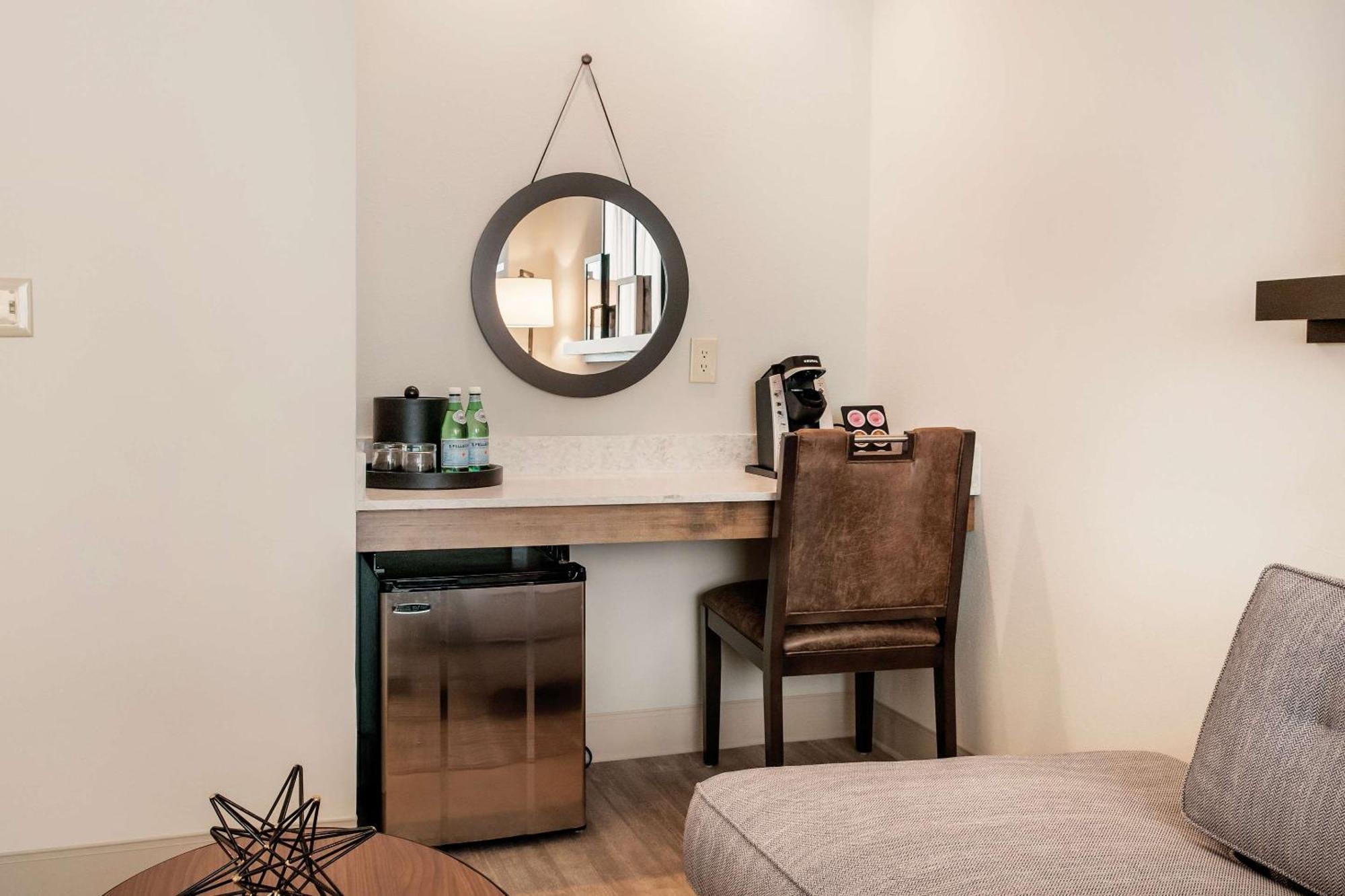 St Charles Coach House, Ascend Hotel Collection New Orleans Eksteriør bilde